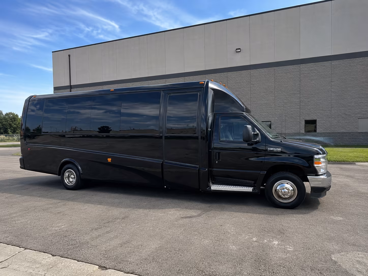 concert shuttle buses for groups heading to new york city shows from danbury