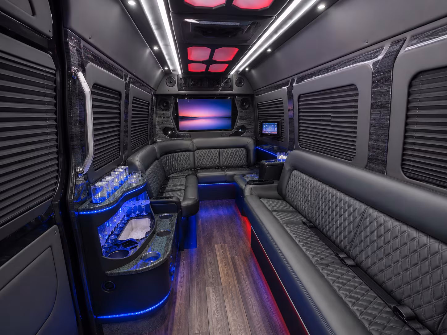 danbury 40 passenger party bus