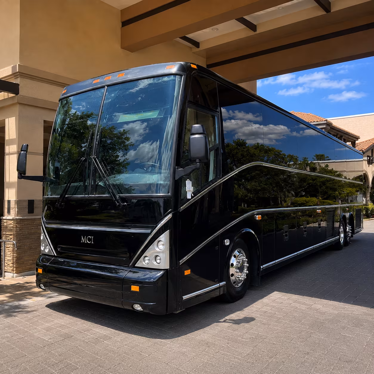 danbury charter bus rentals for connecticut national guard movements