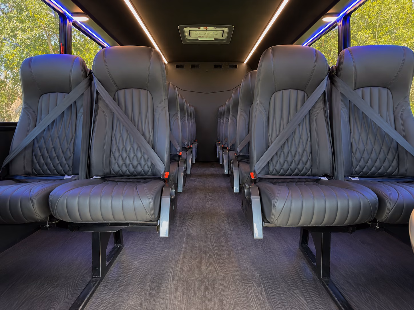 minibuses for danbury rehearsal dinners and day before wedding events